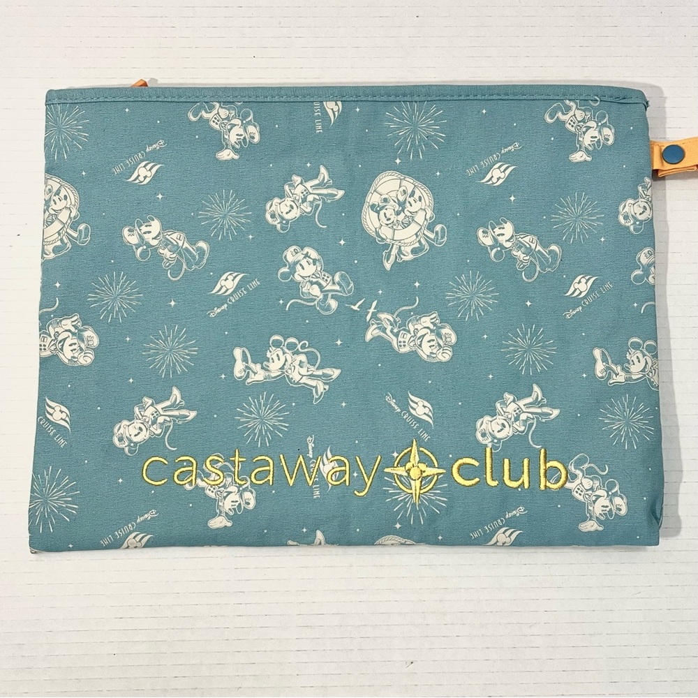 Disney Cruise Line Castaway Club Mickey Mouse Zipper Top Travel Wet/Dry Bag Blue